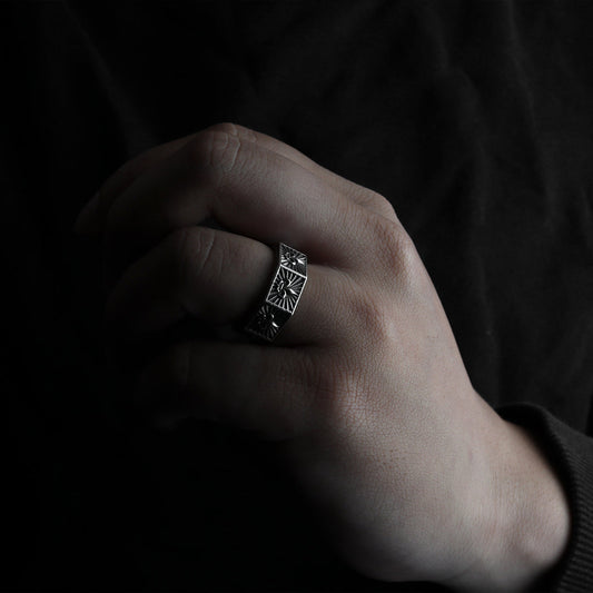 Octagonal Fleur-de-lis Ring